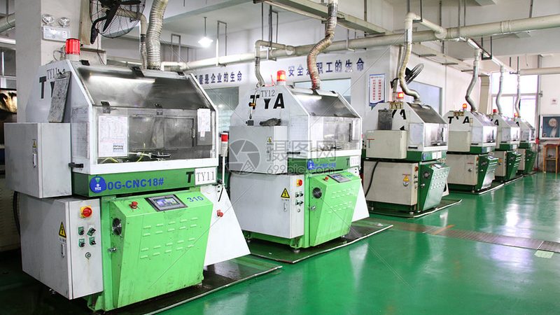 以下是一些在数控磨床定做领域具有较高知名度和良好口碑的厂家：