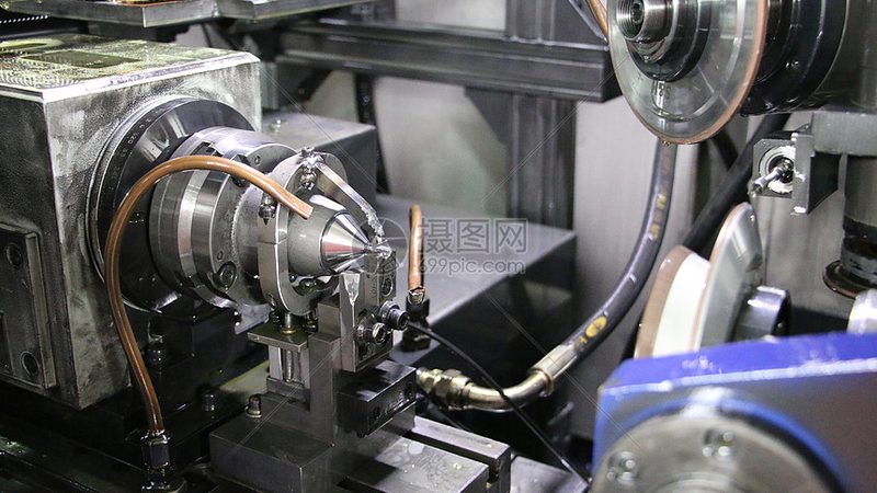 揭秘进口数控磨床：十大品牌背后的技术实力与市场格局